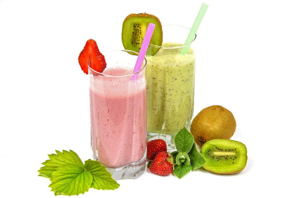 Smoothies: HEALTH & TASTE IN A GLASS